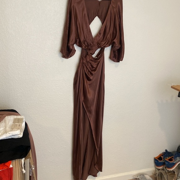 SUBOO Tate Satin Front Cross Draped Maxi Dress Small - Picture 7 of 12